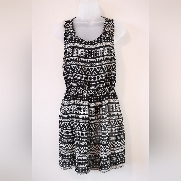 🖤 Divided by H&M - Midi Dress – Size 8 - Picture 3 of 11